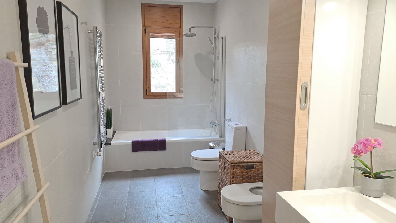 Photo of Bathroom in Castellnou de Bages