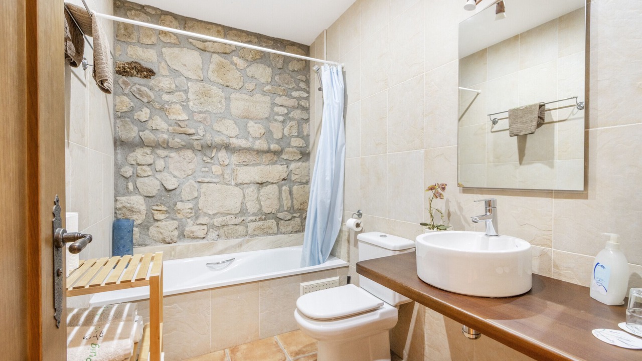 Photo of Bathroom in Puigreig