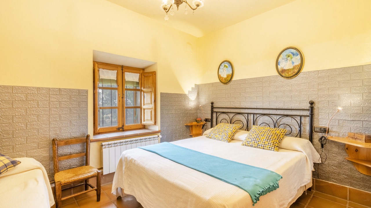Photo of Bedroom in Casserres