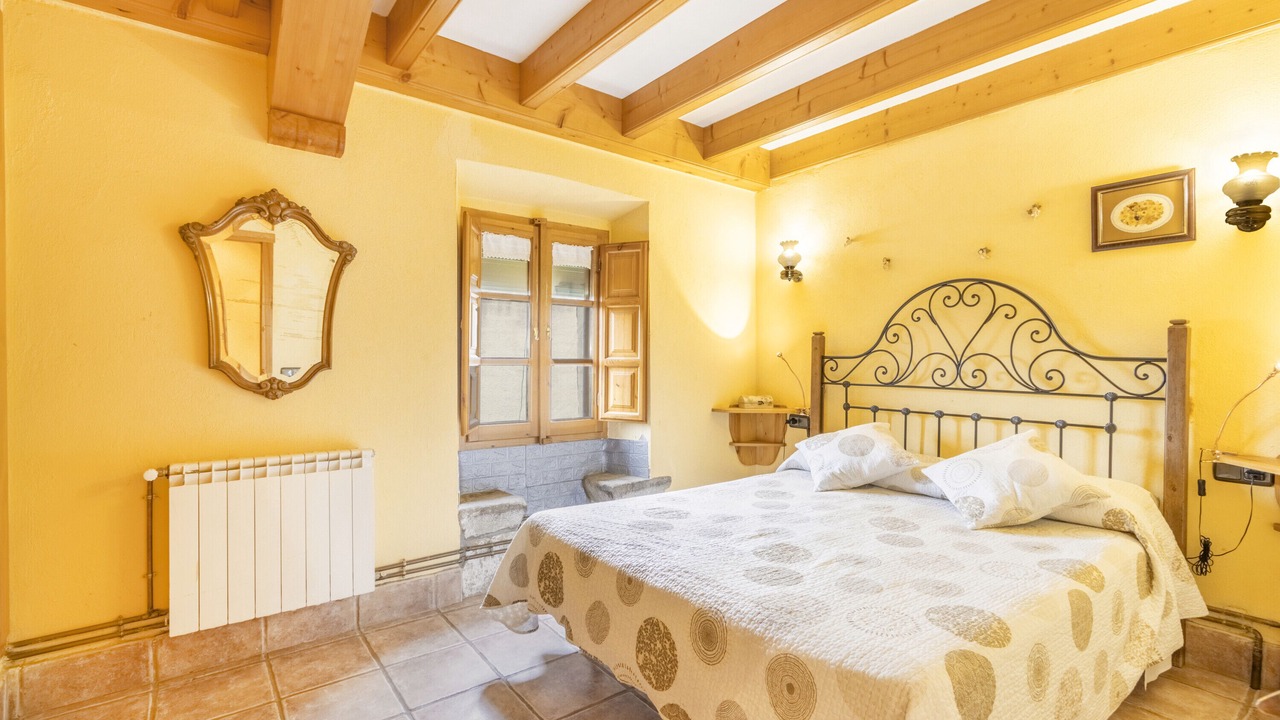 Photo of Bedroom in Casserres