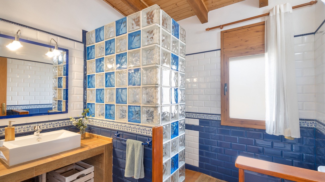 Photo of Bathroom in Subirats