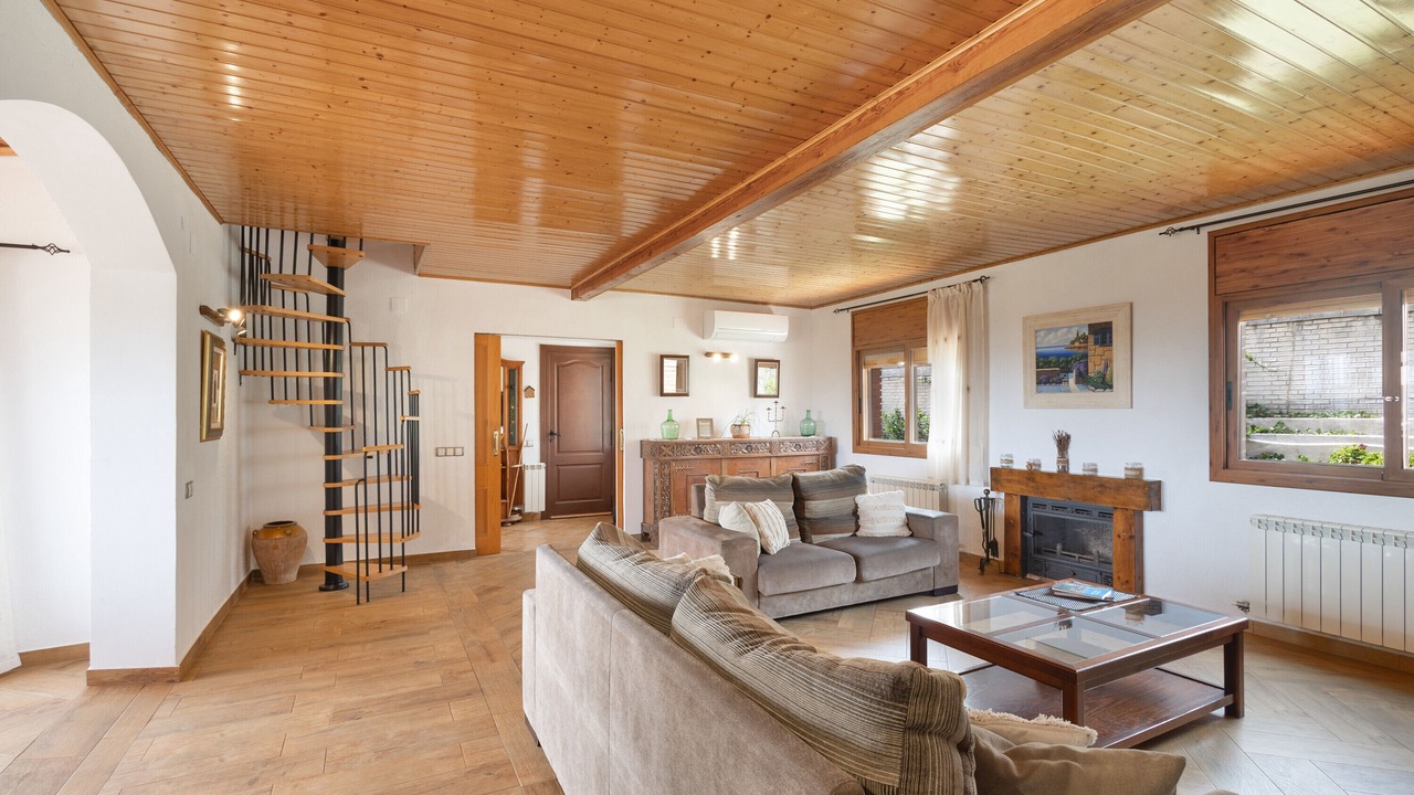 Photo of Livingroom in Subirats