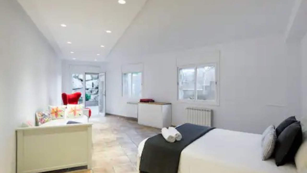 Photo of Bedroom in Badalona