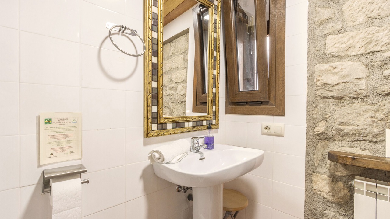 Photo of Bathroom in Gargalla