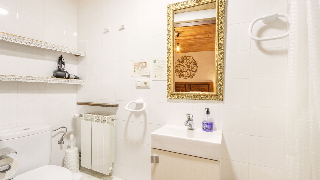 Photo of Bathroom in Gargalla
