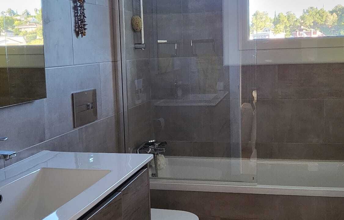 Photo of Bathroom in Corbera De Llobregat