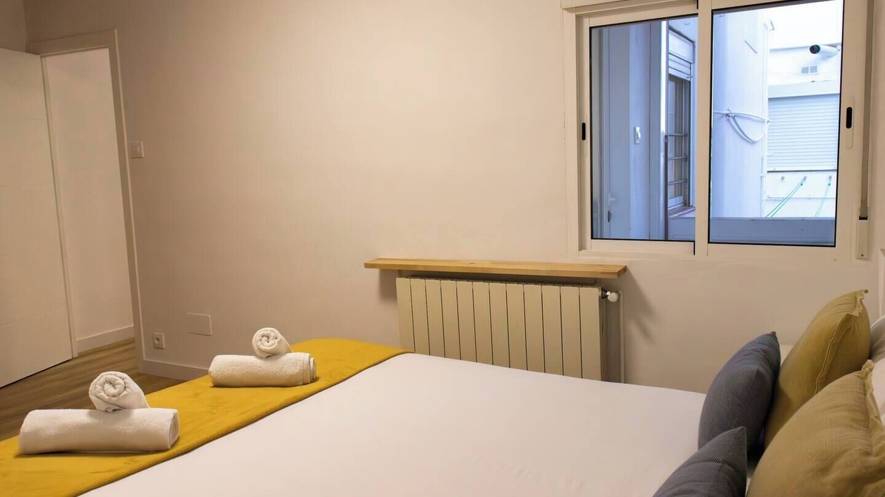 Photo of Bedroom in Sants