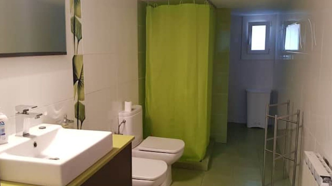 Photo of Bathroom in Canoves