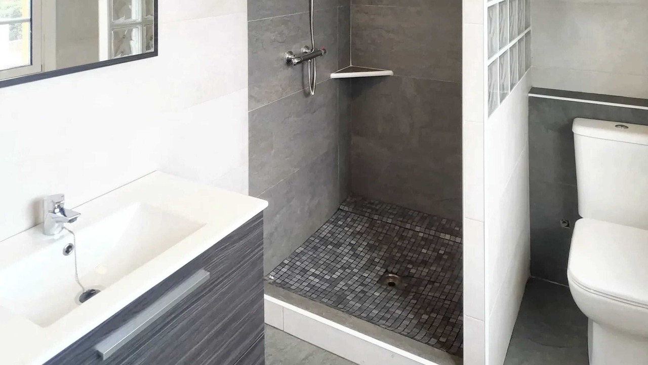 Photo of Bathroom in Rubi