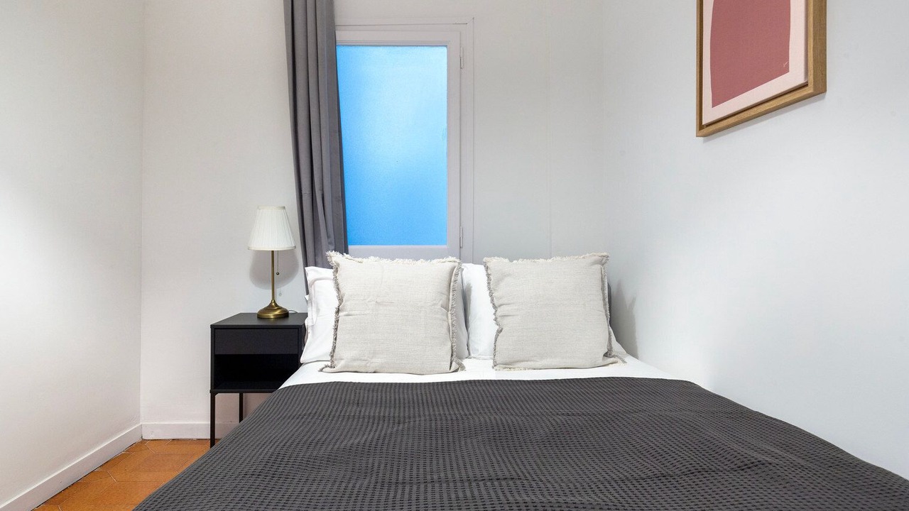 Photo of Bedroom in Sants