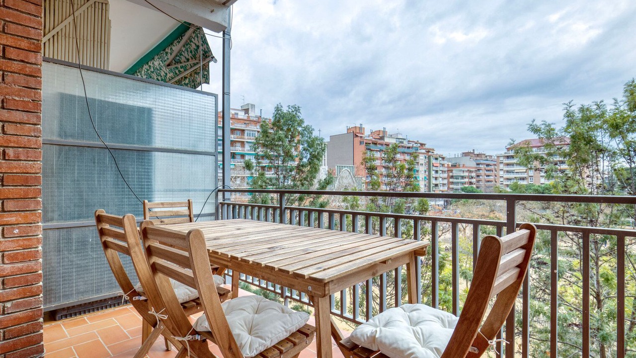 Photo of Outdoor in Sants