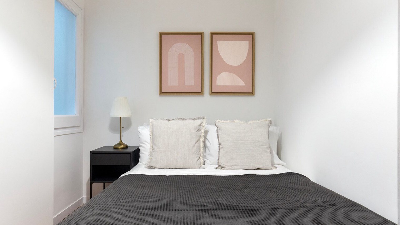Photo of Bedroom in Sants