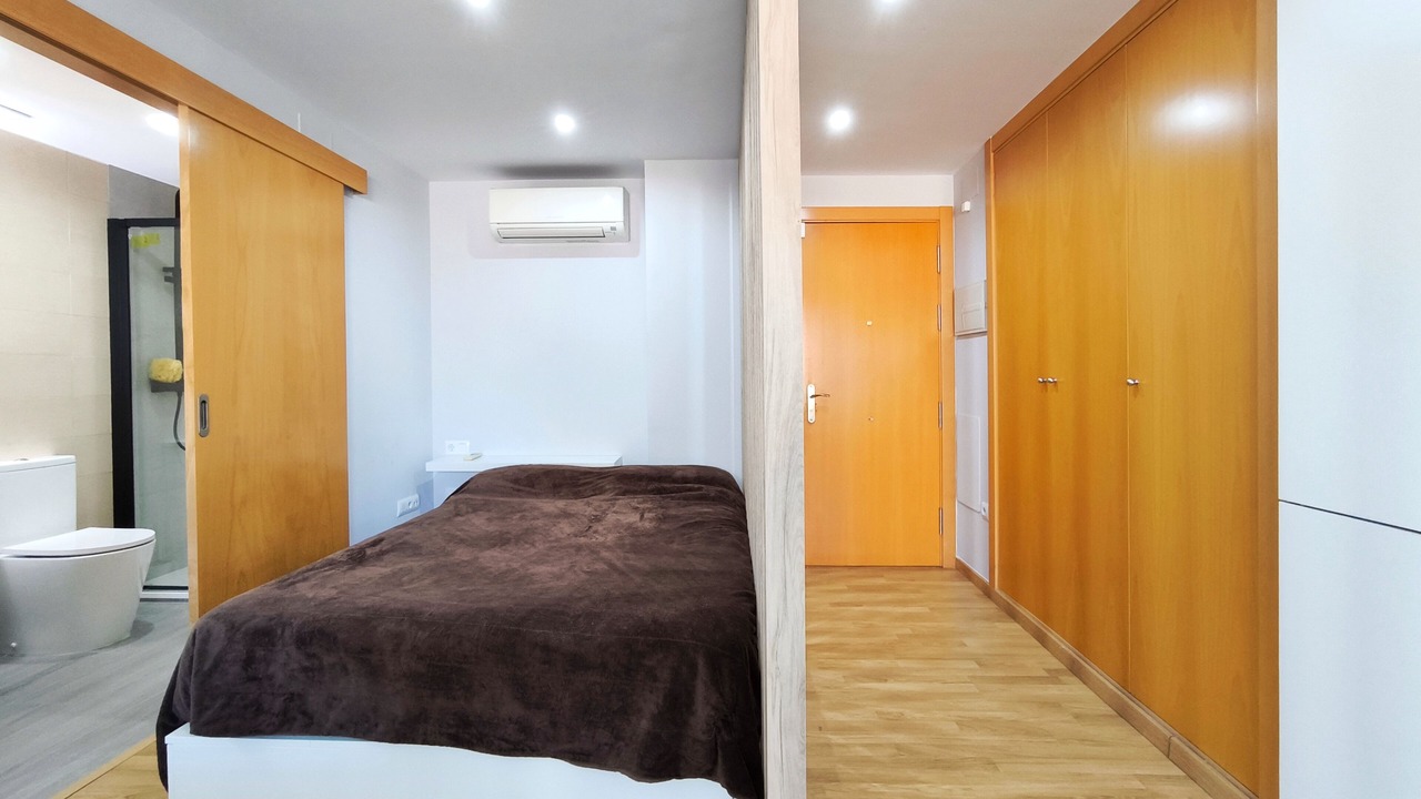 Photo of Bedroom in Terrassa