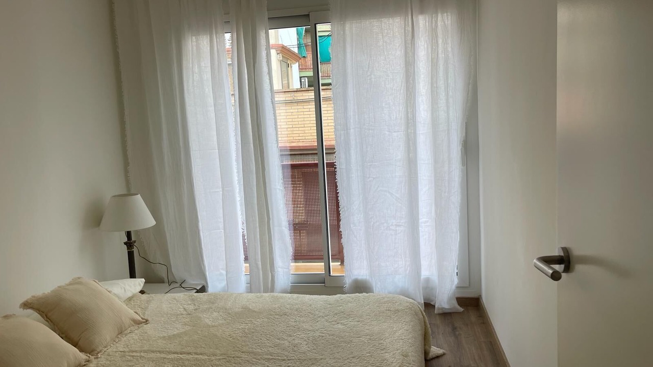 Photo of Bedroom in Sants