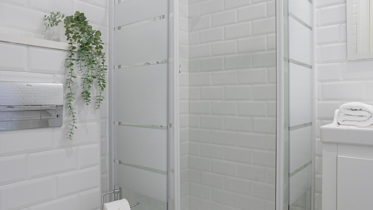 Photo of Bathroom in el Camp d'en Grassot i Gracia Nova