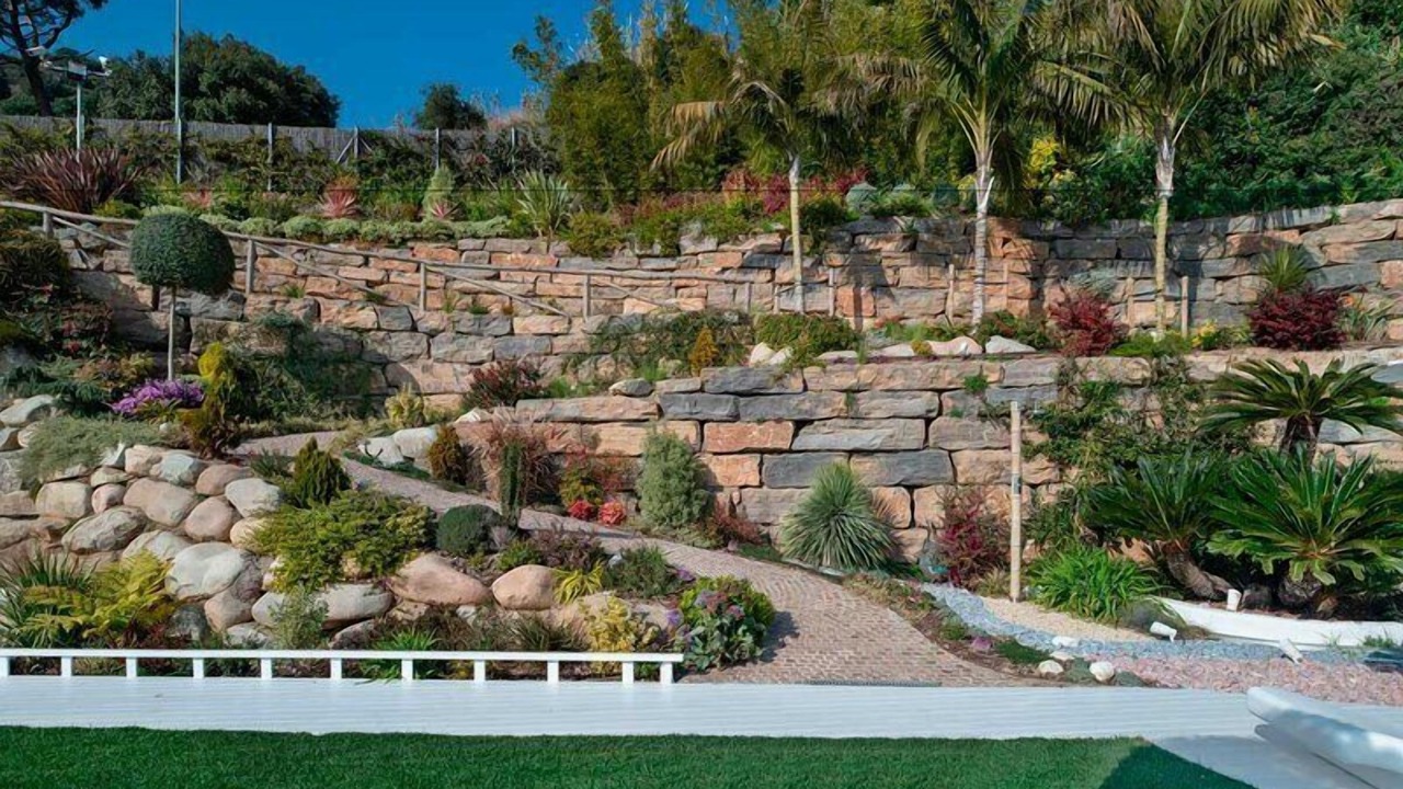 Photo of Outdoor in Mas Ram