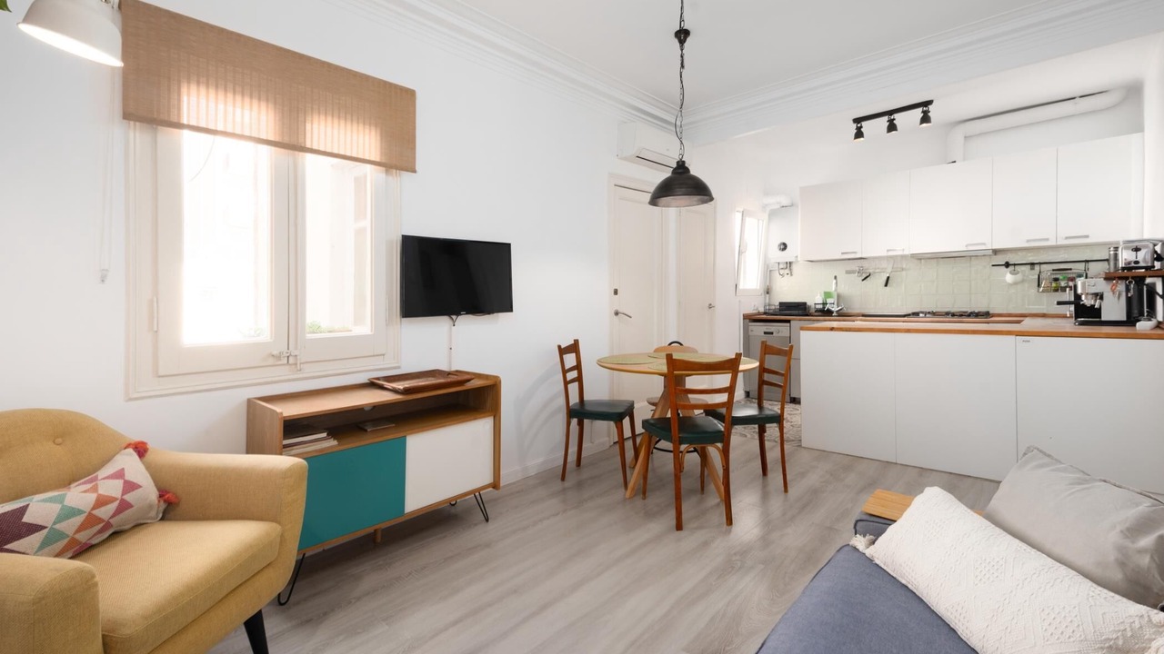 Photo of Livingroom in Sants