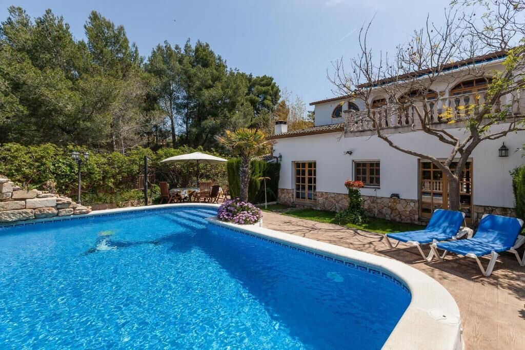 Photo of Others in Castellet i la Gornal