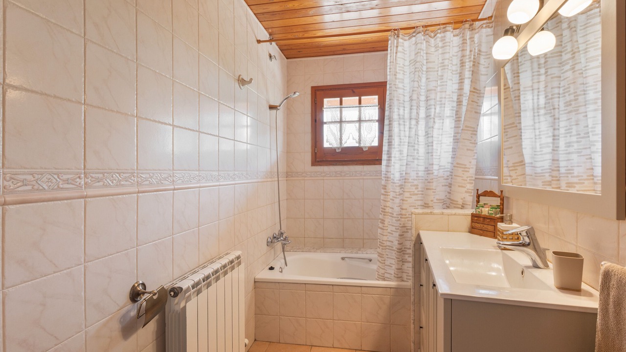 Photo of Bathroom in Sant Corneli
