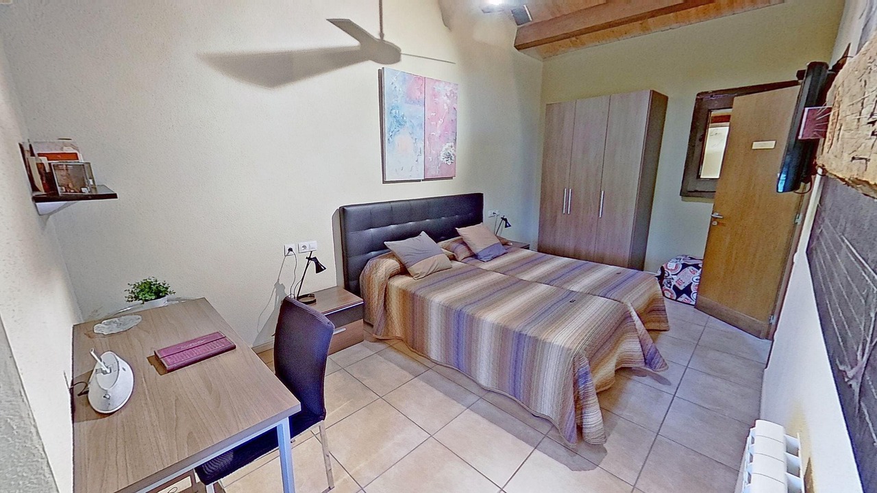 Photo of Bedroom in Malla