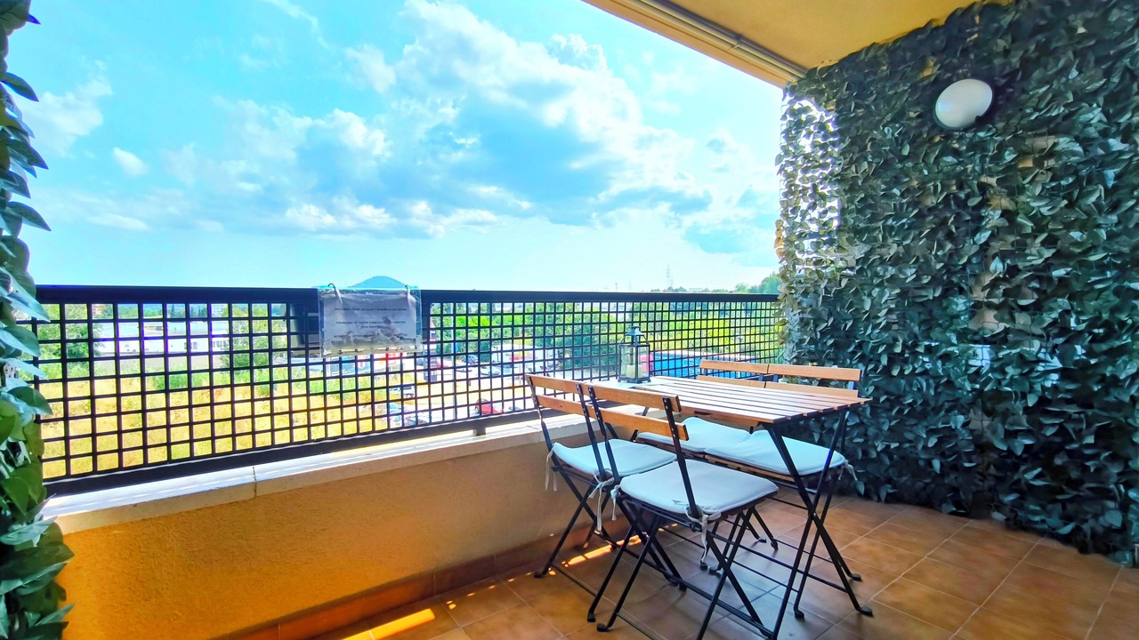 Photo of Outdoor in Rubi