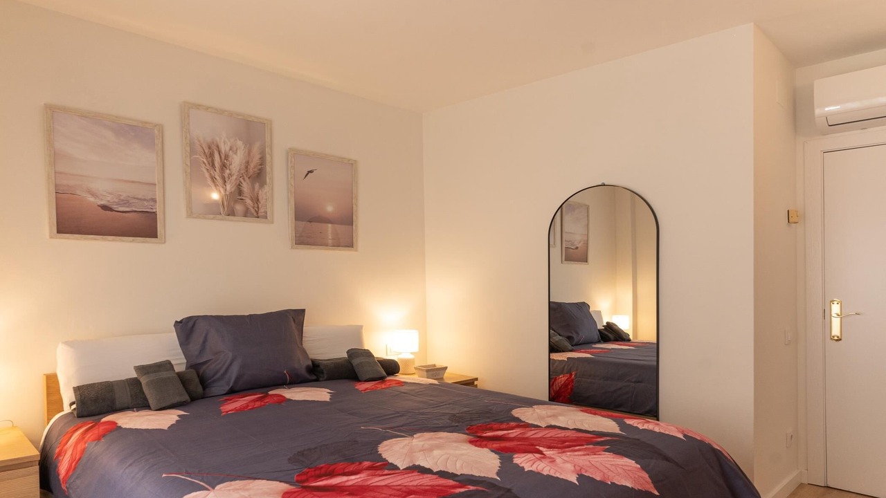 Photo of Bedroom in Sants