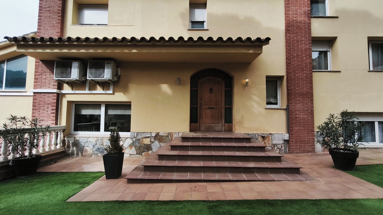 Photo of Outdoor in Vallromanes