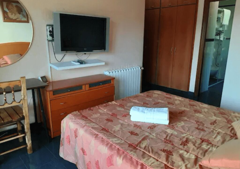 Photo of Bedroom in Sant Fost de Campsentelles