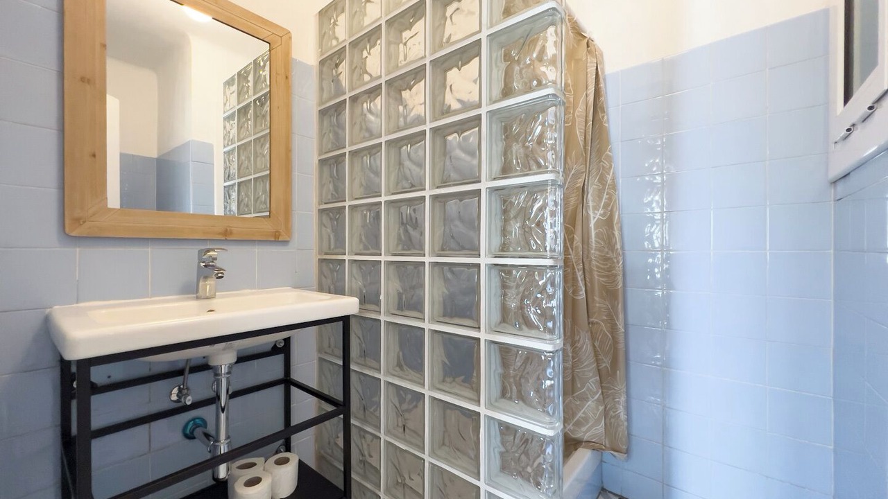 Photo of Bathroom in Porta