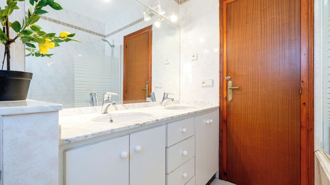 Photo of Bathroom in L Almadrava