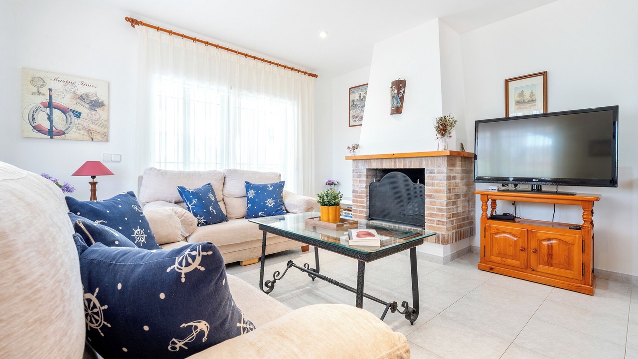 Photo of Livingroom in L Almadrava