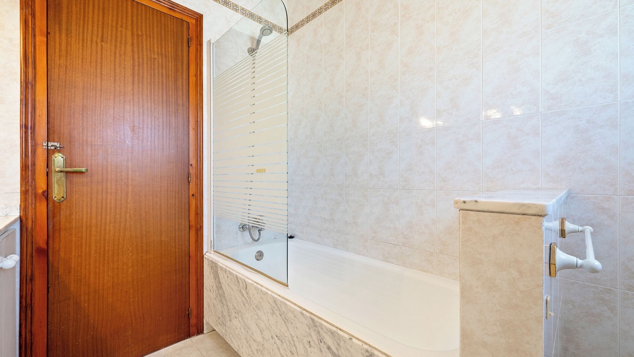 Photo of Bathroom in L Almadrava