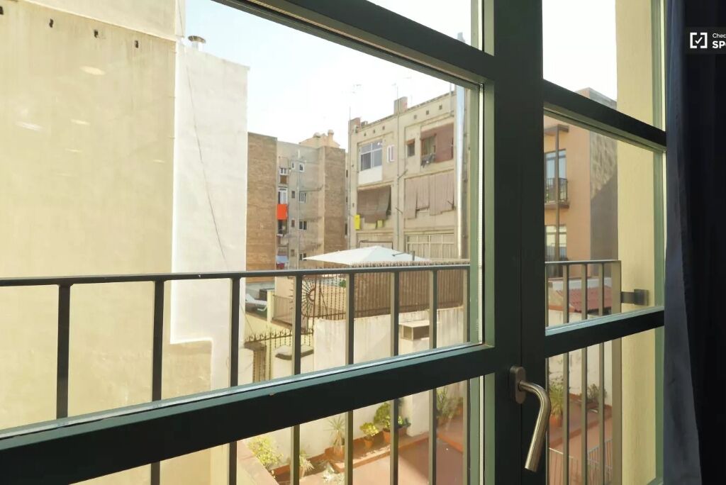 Photo of Others in Sants
