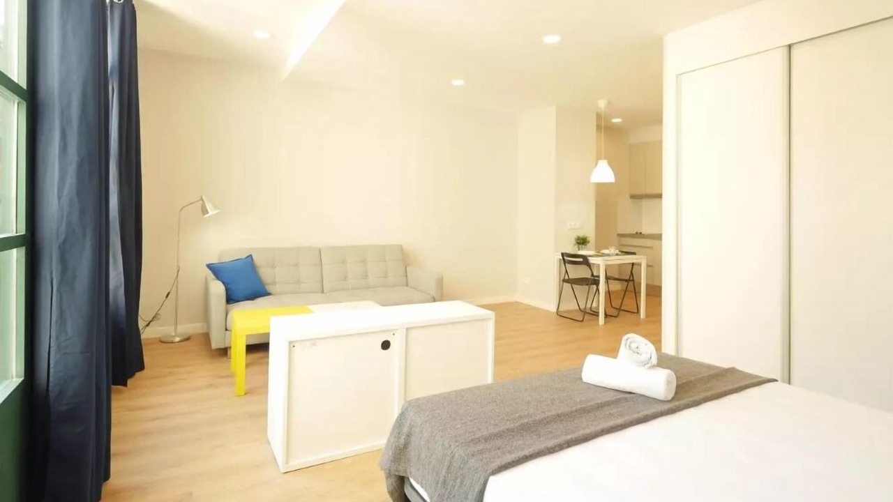 Photo of Bedroom in Sants