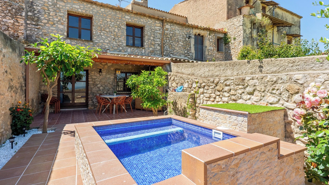 Photo of Outdoor in Castellet i la Gornal