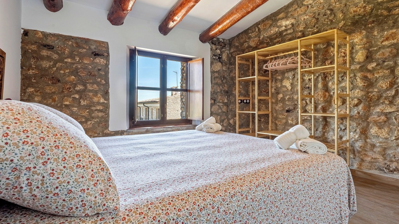 Photo of Bedroom in Castellet i la Gornal