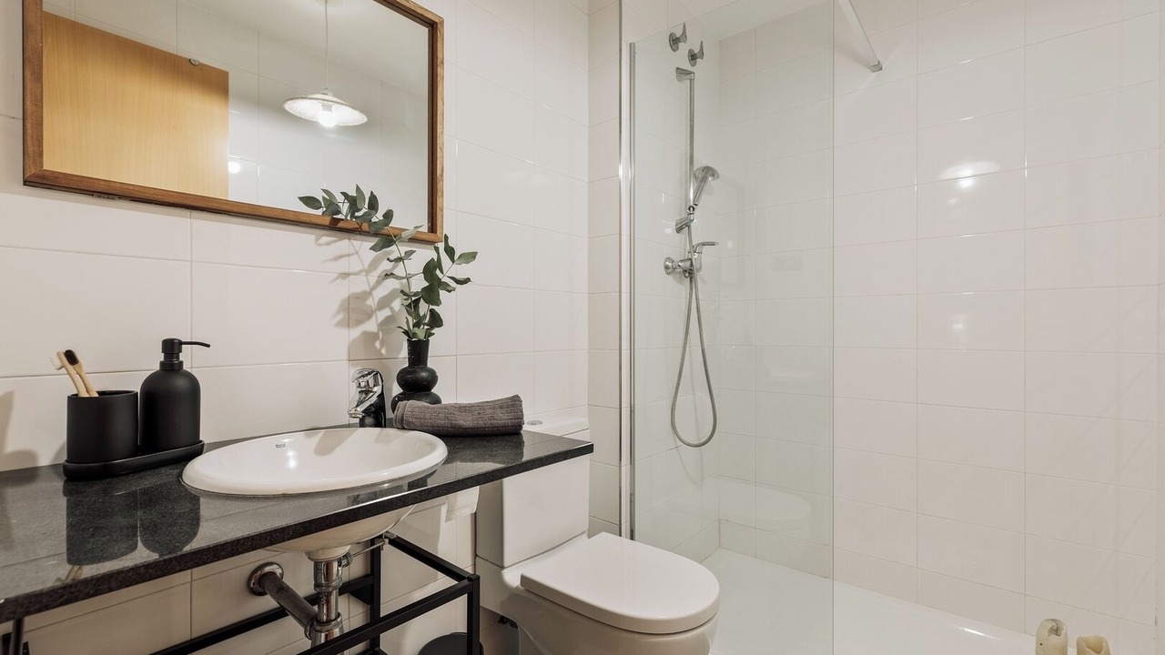 Photo of Bathroom in El Born