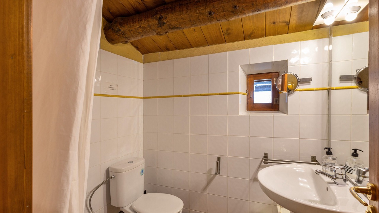 Photo of Bathroom in Gelida
