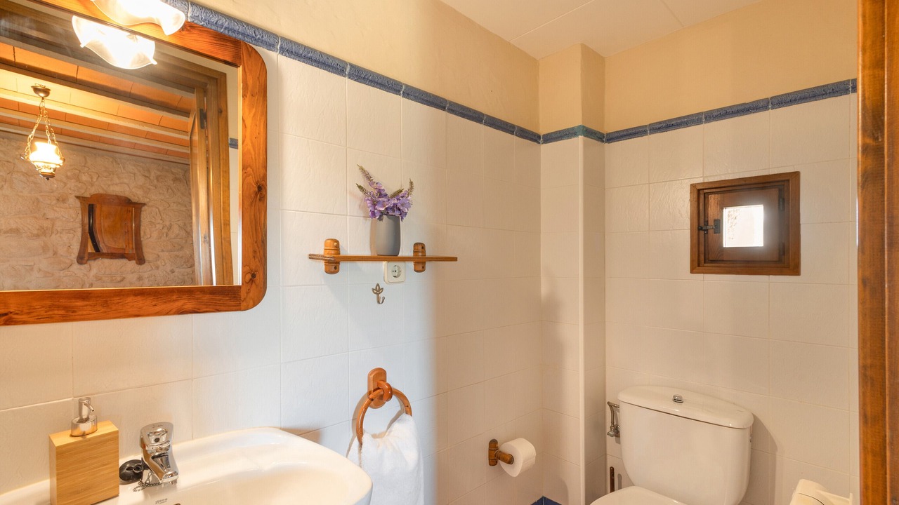 Photo of Bathroom in Casserres