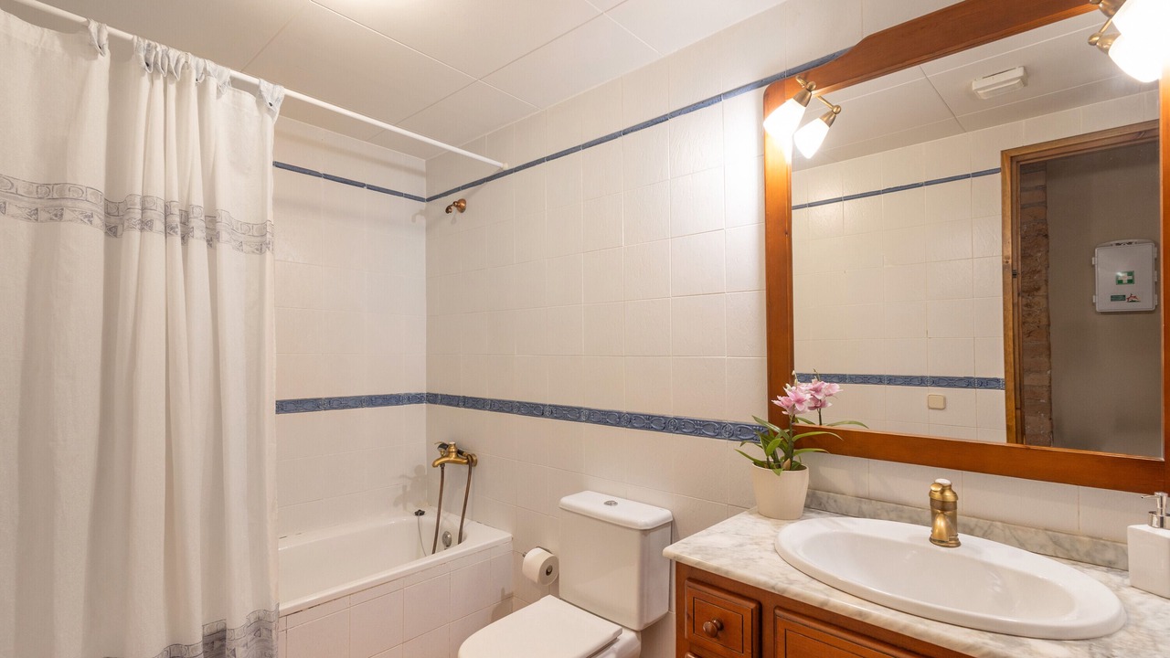 Photo of Bathroom in Casserres