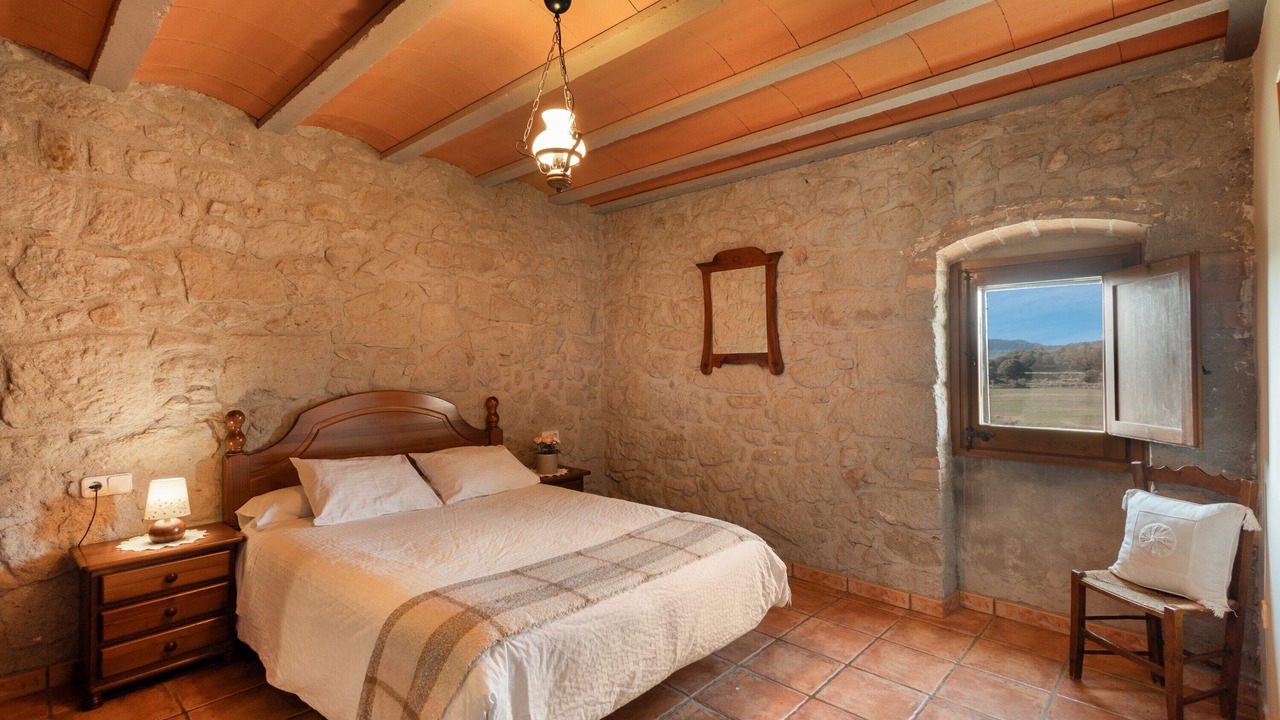Photo of Bedroom in Casserres