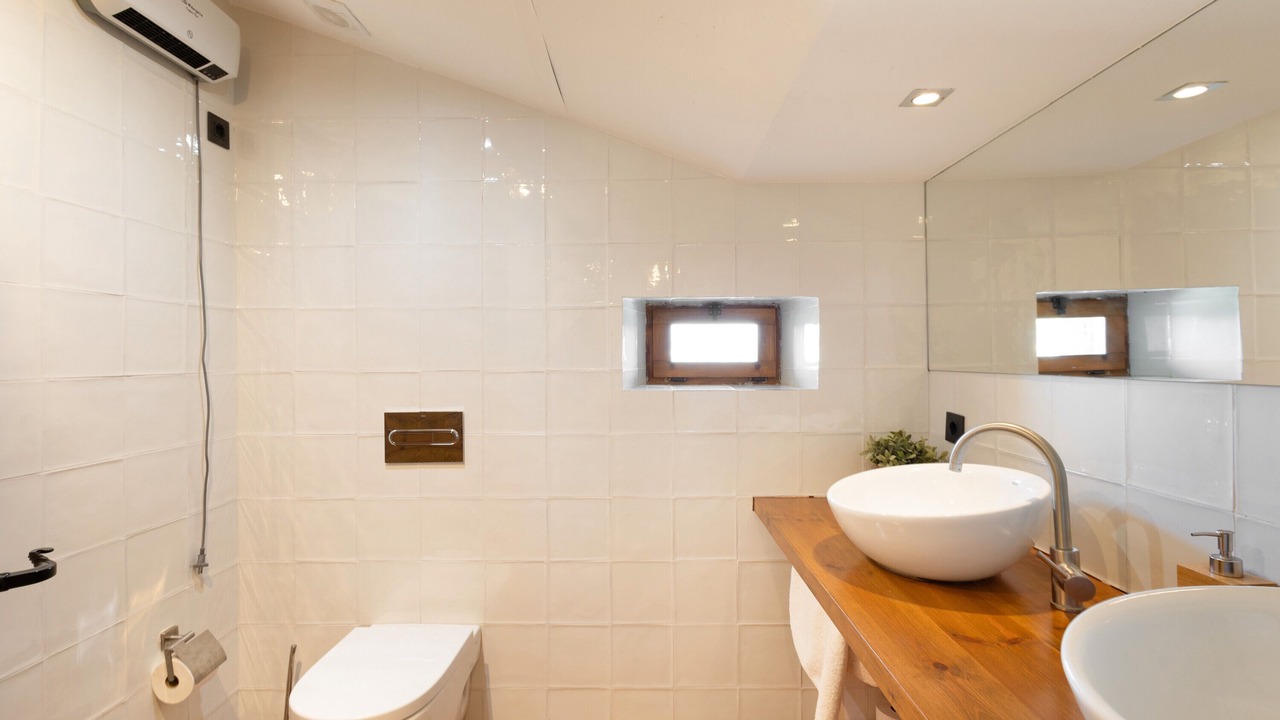 Photo of Bathroom in Casserres
