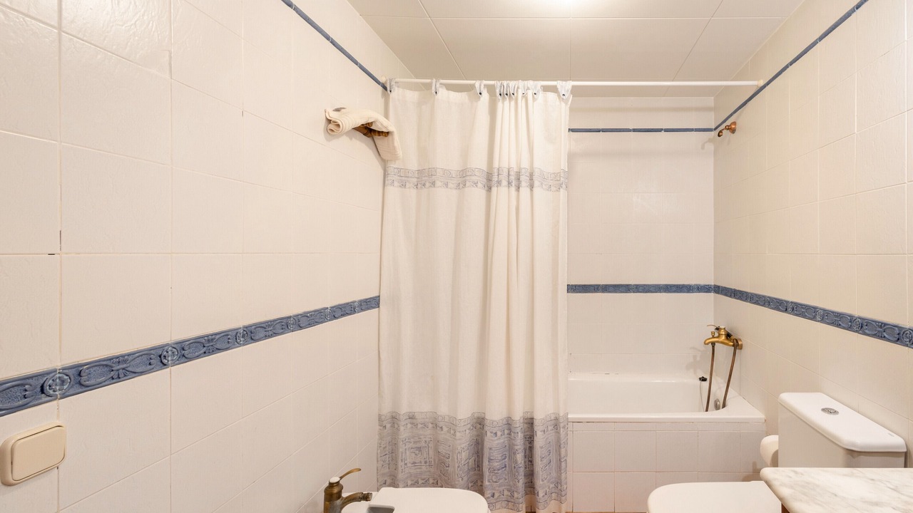 Photo of Bathroom in Casserres