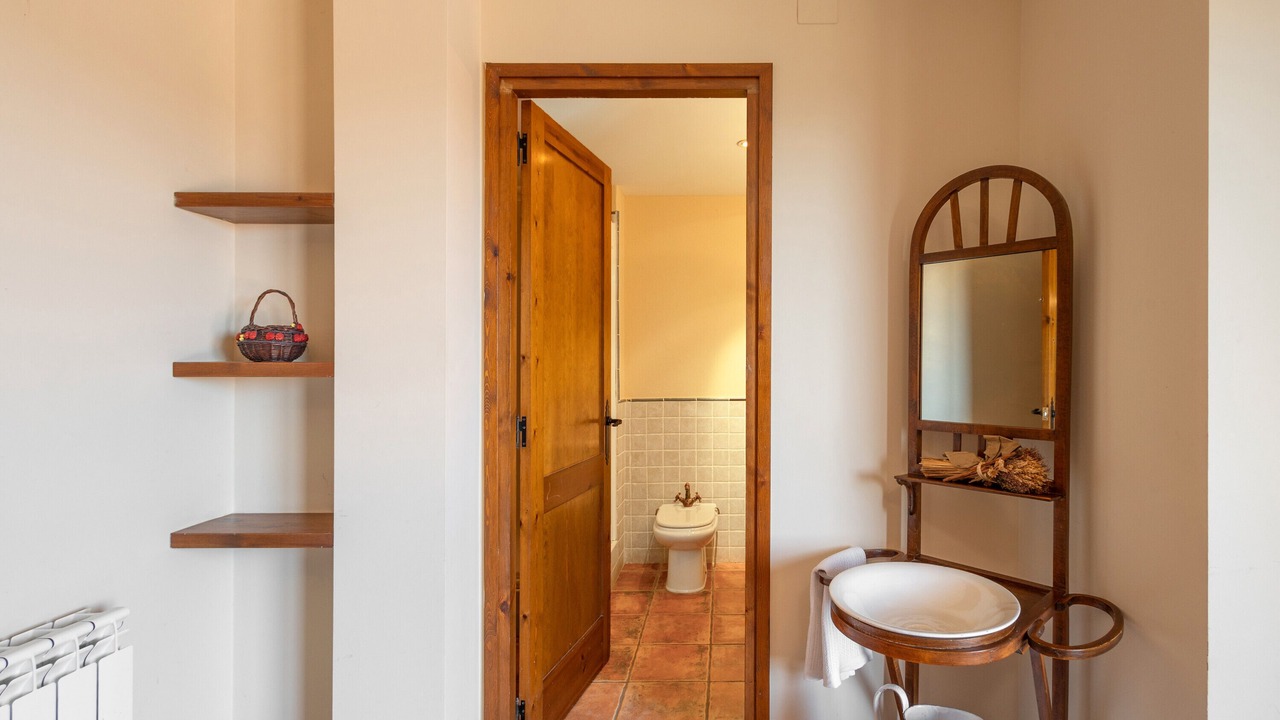 Photo of Bathroom in Casserres