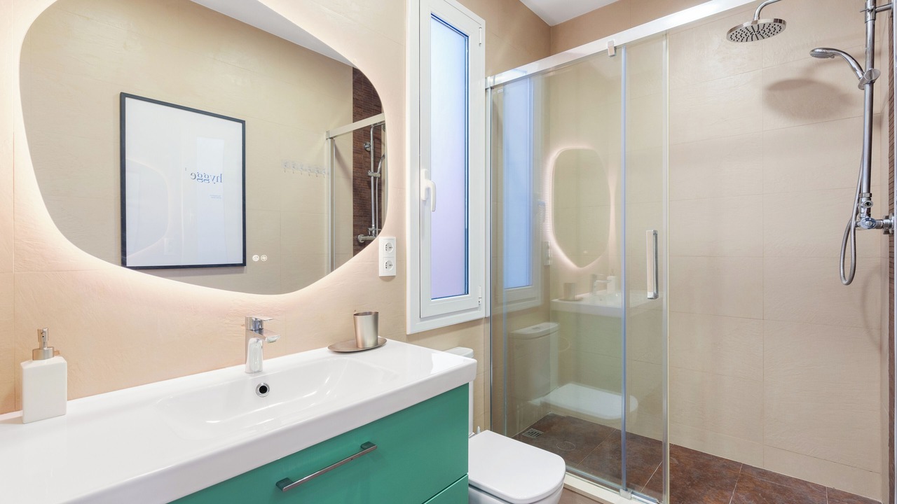 Photo of Bathroom in Sants