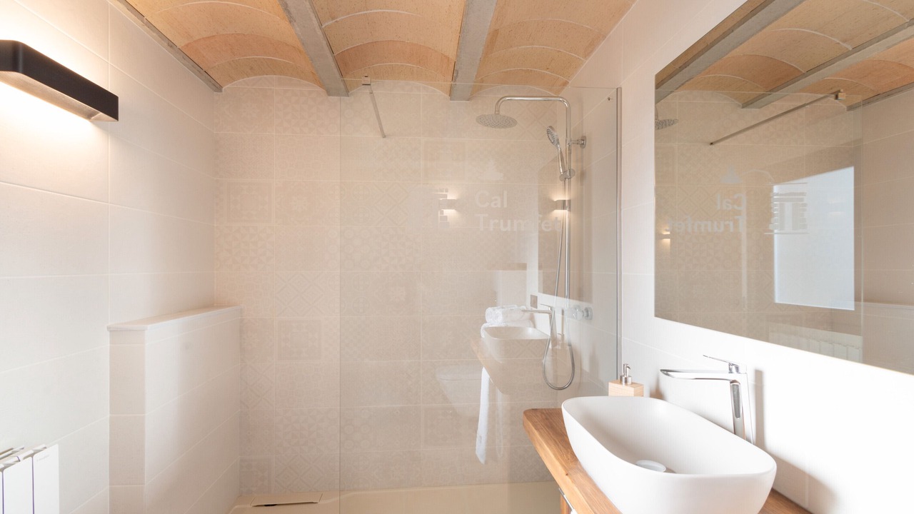 Photo of Bathroom in Casserres
