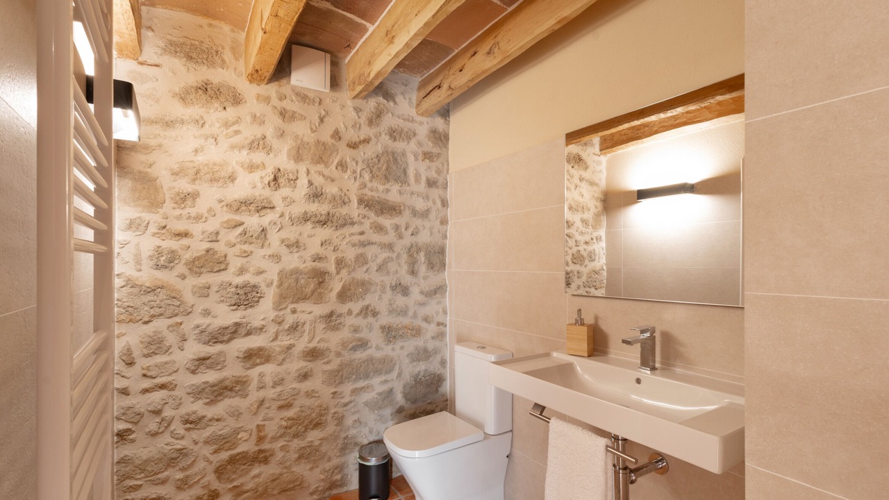 Photo of Bathroom in Casserres