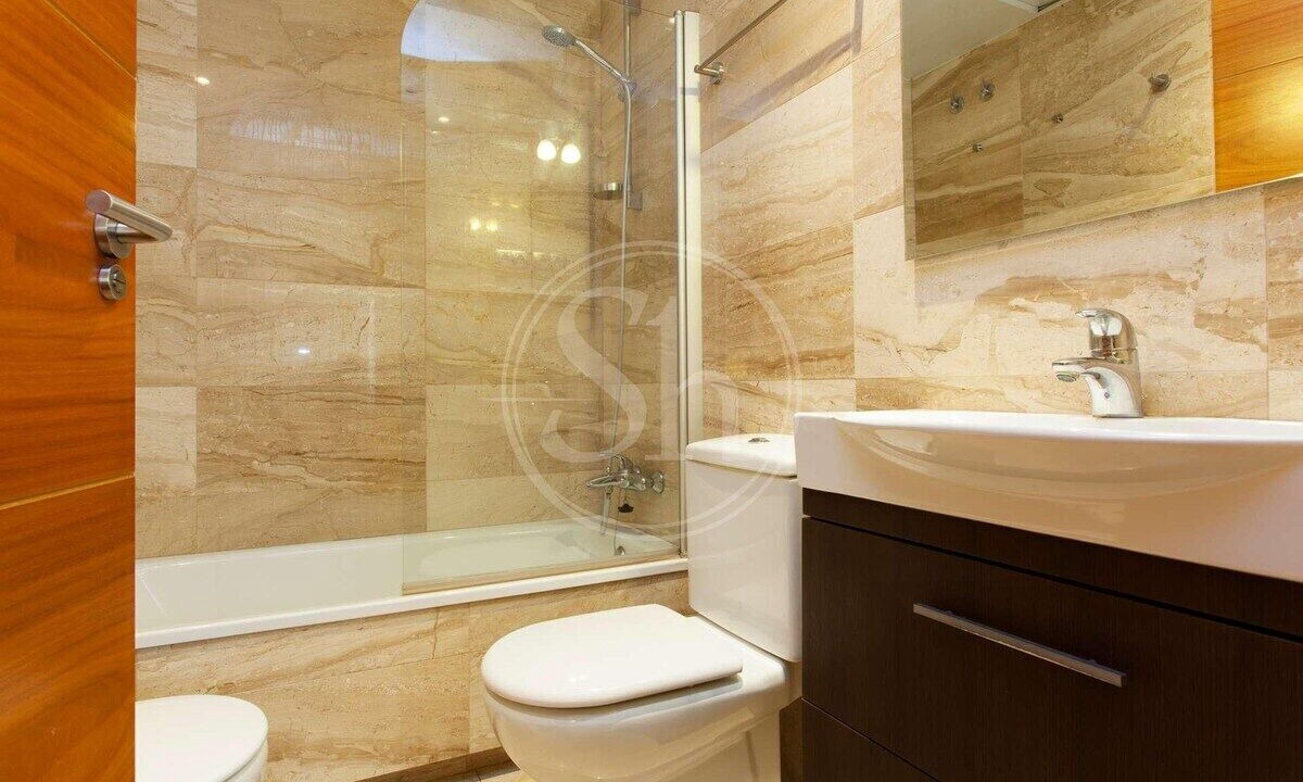 Photo of Bathroom in Poblenou