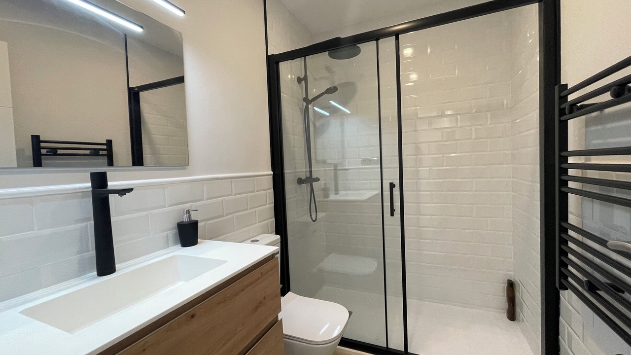 Photo of Bathroom in Mion - Puigberenguer - Miralpeix