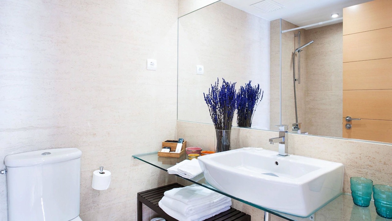 Photo of Bathroom in Poblenou